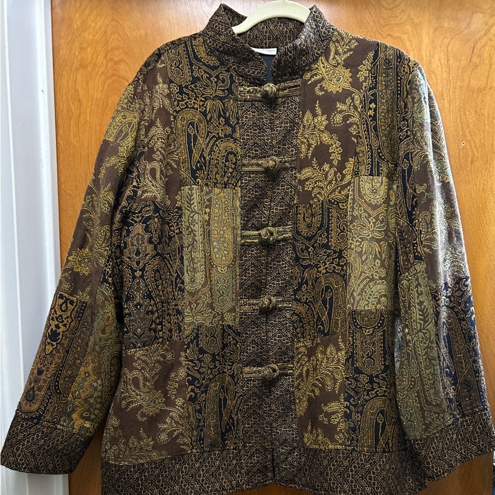 White Stag oriental tapestry blazer LG in excellent condition!